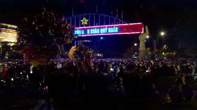 Pháo hoa đêm giao thừa Tết Kỷ Hợi tại Tuy Hòa